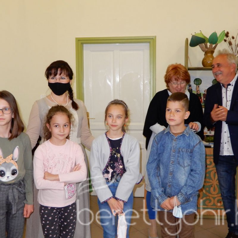 Bábkiállítás a Bodorkában 03